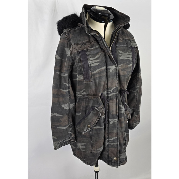 American Eagle Jacket Women's M Gray Camo Heavyweight Full Zip and Snap Hooded - Picture 11 of 16